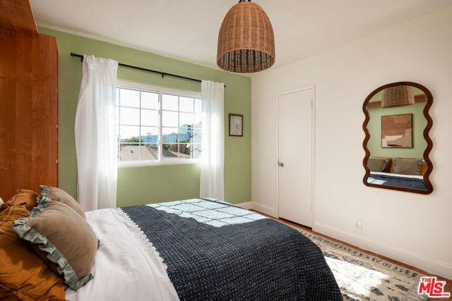 3639 Roderick Road photo 15