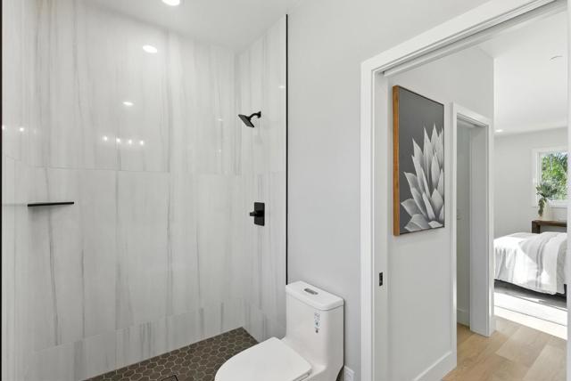 523 Union Avenue, Campbell CA: https://media.crmls.org/mediaz/ece777d8-7c4d-47c2-a4f6-da91221dc410.jpg