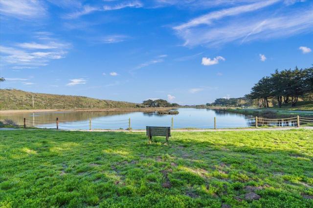 101 Shell Drive, Watsonville CA: https://media.crmls.org/mediaz/ece78ddd-25b8-4de5-8ac9-28489135de0e.jpg