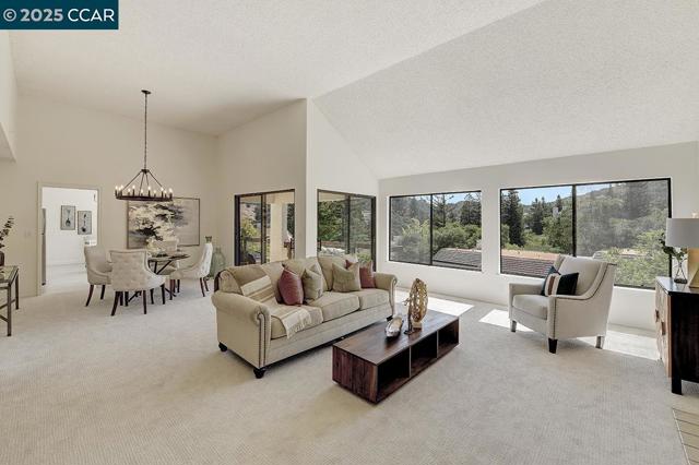 3244 Terra Granada Dr, Walnut Creek CA: https://media.crmls.org/mediaz/ece8a2c7-6079-4f06-9401-cc57cbf7ca73.jpg