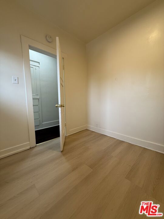 1111 Orizaba Avenue, Long Beach CA: https://media.crmls.org/mediaz/ece8b843-8034-4714-b4de-117b8bd646c8.jpg