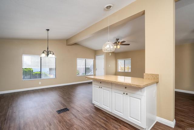 Detail Gallery Image 9 of 32 For 1925 Otay Lakes Rd #81,  Chula Vista,  CA 91913 - 2 Beds | 2 Baths
