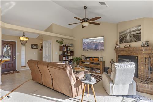 Detail Gallery Image 12 of 48 For 30370 Rollingoak Dr, Tehachapi,  CA 93561 - 3 Beds | 2 Baths