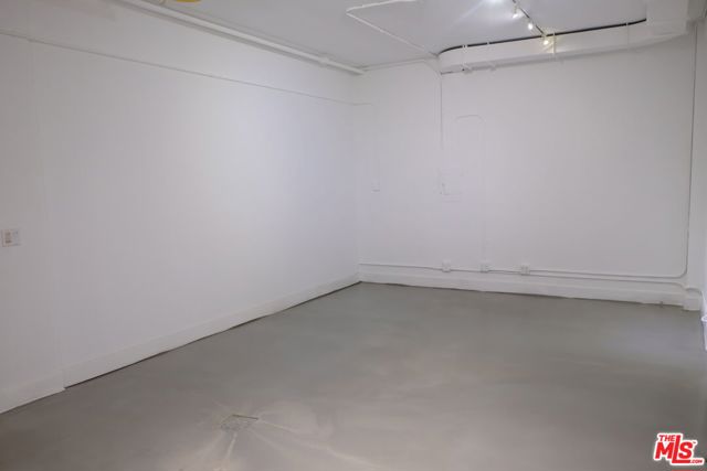  Commercial for Sale in Santa Monica, California