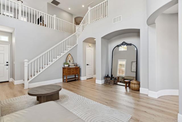 1568 Sapphire Dr, Carlsbad CA: https://media.crmls.org/mediaz/ecec3199-d0ff-4b90-af34-2a2788399cff.jpg