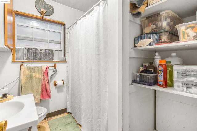 832 W 11Th St, Antioch CA: https://media.crmls.org/mediaz/ececab29-44e8-4d82-8b7f-d833ae27bf73.jpg