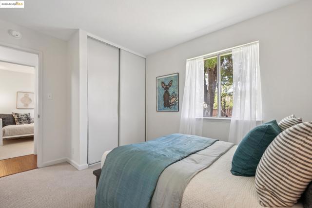 934 Bancroft Rd, Concord CA: https://media.crmls.org/mediaz/ecece29d-d98f-4879-8d40-fdf4195397df.jpg