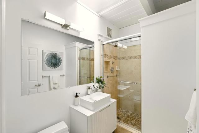 747 De Soto Drive, Palo Alto CA: https://media.crmls.org/mediaz/ecececff-0fb0-40b7-9ade-1b94c646987c.jpg