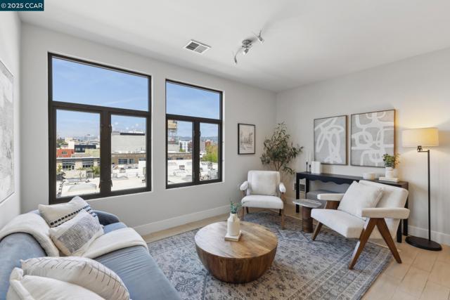 438 W Grand Ave, Oakland CA: https://media.crmls.org/mediaz/ecedfd60-c7d8-4411-8416-40d8b9781e37.jpg