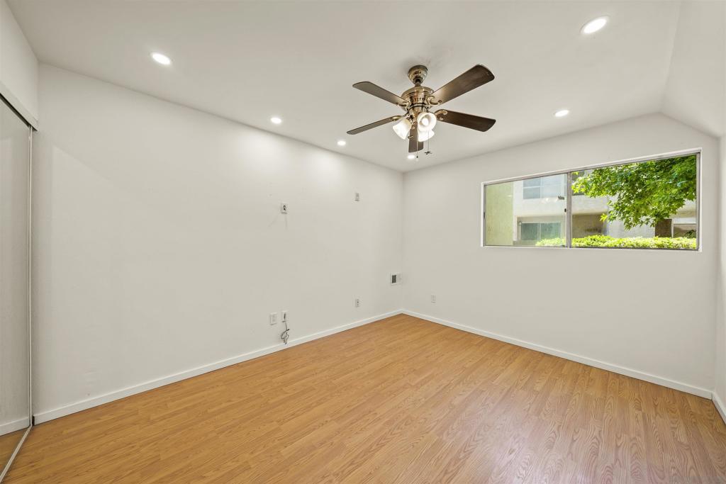 6131 Rancho Mission Rd - photo 12