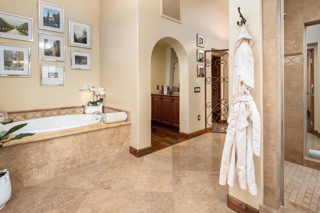 14662 Encendido, San Diego CA: https://media.crmls.org/mediaz/ecefbb49-e03a-40b5-9e7b-32588ffd0c5d.jpg