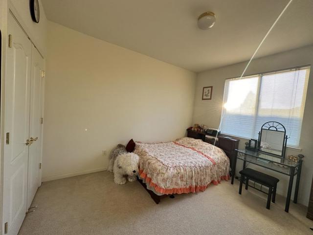 5116 Impala Run Place, Antelope CA: https://media.crmls.org/mediaz/ecf127a4-780e-45a2-b32a-d4e12d4935c1.jpg