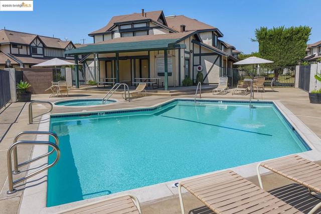 13305 Meyer Rd, Whittier CA: https://media.crmls.org/mediaz/ecf156bd-aa6c-4499-a904-7c7c962a0074.jpg