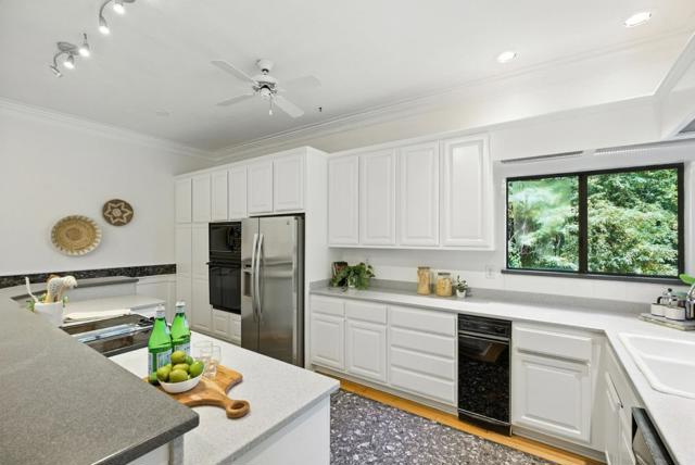 720 Quigg Way, Boulder Creek CA: https://media.crmls.org/mediaz/ecf1eafe-87ed-4e6c-89e2-67b4a4e4e3b1.jpg