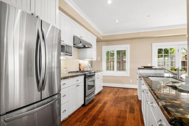 360 5th Avenue, Santa Cruz CA: https://media.crmls.org/mediaz/ecf215d3-246d-462c-8ce8-b72bd9a2f03f.jpg