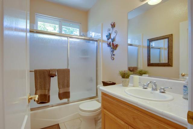 303 Taryn Court, Hollister CA: https://media.crmls.org/mediaz/ecf31469-1449-4e13-9000-025d869b2412.jpg
