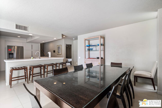 770 N Girasol Court, Palm Springs CA: https://media.crmls.org/mediaz/ecf5c864-de14-40f7-8f84-0f6cc4d5ef51.jpg