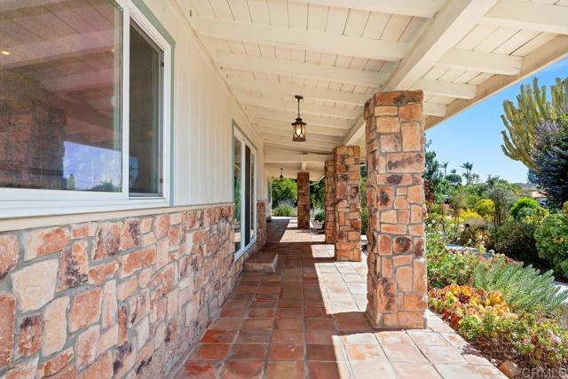 Detail Gallery Image 48 of 52 For 2382 Mirador, Vista,  CA 92084 - 3 Beds | 2/1 Baths