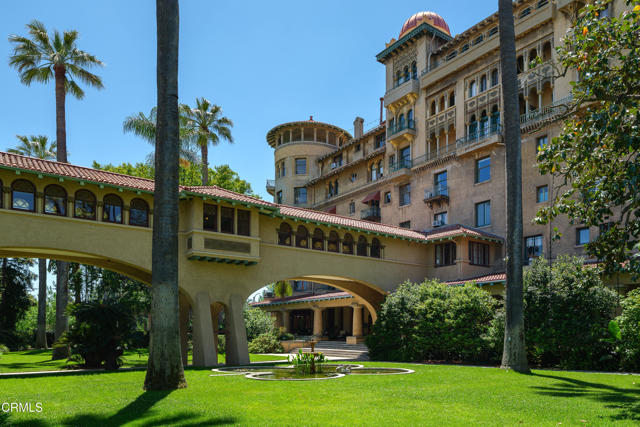 99 S Raymond Avenue, Pasadena CA: https://media.crmls.org/mediaz/ecf71fa8-3fea-49fe-a35a-609828de5a4b.jpg