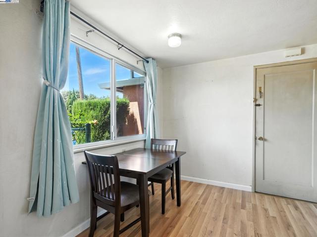 37114 Dondero Way, Fremont CA: https://media.crmls.org/mediaz/ecf8c717-8a0b-45a5-a0d6-dfa98c3f3a10.jpg