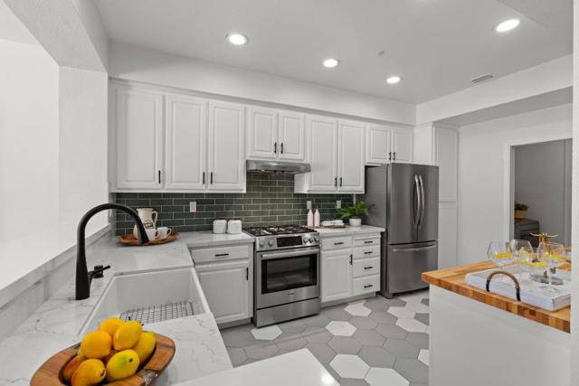 22659 Canyon Terrace Drive, Castro Valley CA: https://media.crmls.org/mediaz/ecfc343e-9ee6-4fd3-9d57-d62a704157d3.jpg