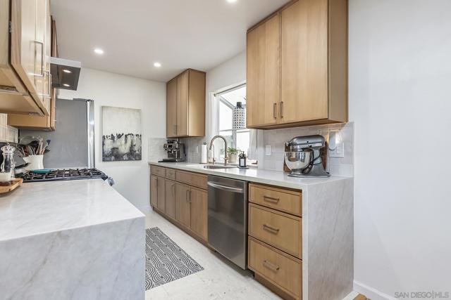 3845 Groton St, San Diego CA: https://media.crmls.org/mediaz/ecfe10a9-b308-40d6-a288-13f1ca3f864b.jpg