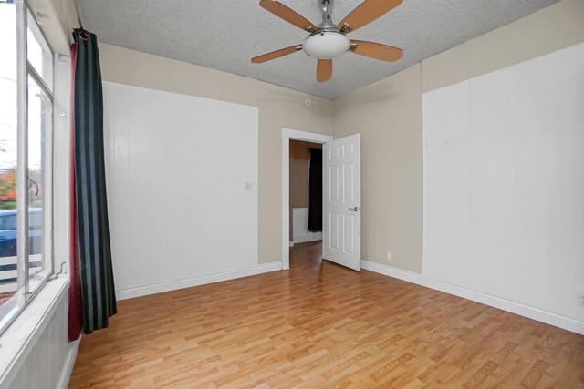 Image 9 of 29 For 772 Mcleod St