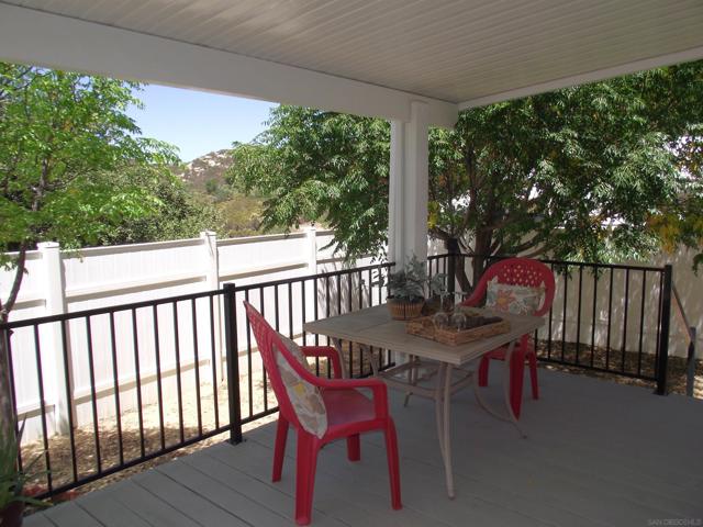 35109 Highway 79, Warner Springs CA: https://media.crmls.org/mediaz/ecfeee22-47f3-4a31-bd75-2987a31a6e18.jpg