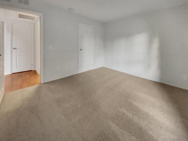 12059 Alta Carmel Ct, San Diego CA: https://media.crmls.org/mediaz/ecfef815-173b-48b0-b3af-69e4253f2a4d.jpg