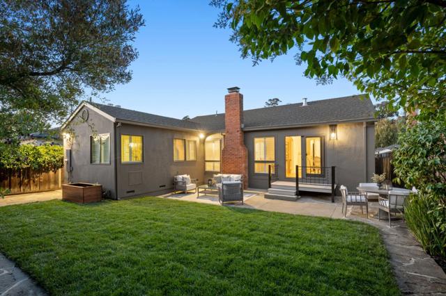 1549 Eastmoor Road, Burlingame CA: https://media.crmls.org/mediaz/ecff73c0-5499-490c-9384-f73e4e9b9a15.jpg