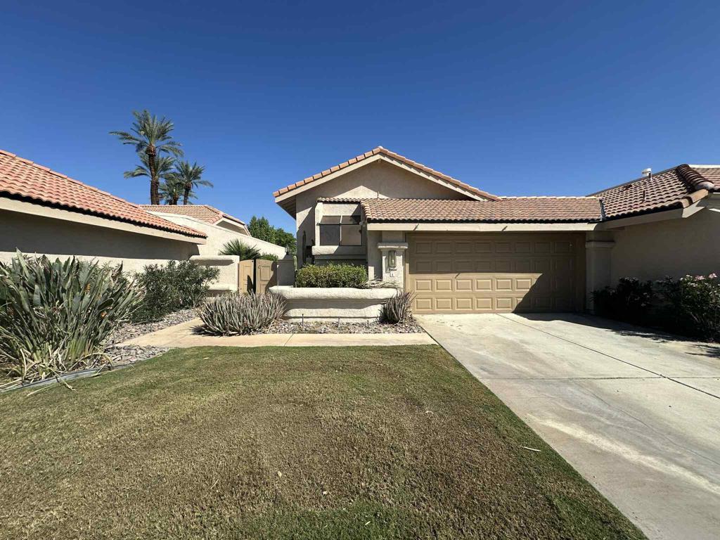 4 Hermosillo Lane