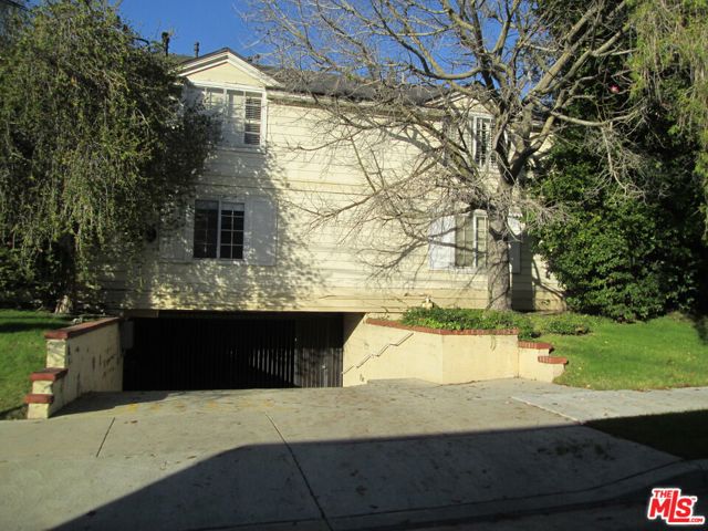519 Raleigh Street, E photo 2
