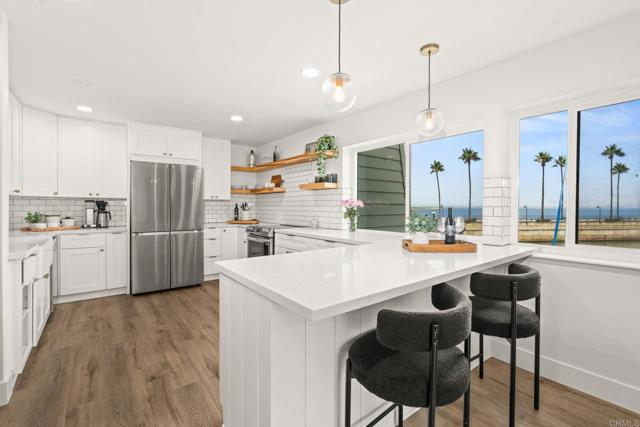Detail Gallery Image 15 of 38 For 38 Montego Ct, Coronado,  CA 92118 - 2 Beds | 2/1 Baths