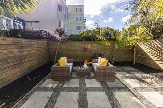 6423 California Street, San Francisco CA: https://media.crmls.org/mediaz/ed01cbd0-acc5-4bd2-a689-3937799478f9.jpg