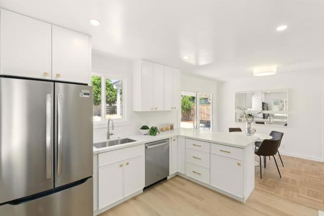 1016 Patricia Avenue, San Mateo CA: https://media.crmls.org/mediaz/ed0238e0-bb0f-444e-aa50-d9e4b21b4a30.jpg