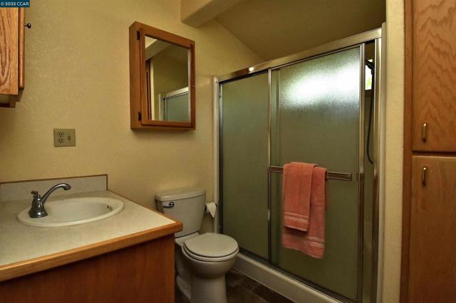 9687 Manzanita Way, Coulterville CA: https://media.crmls.org/mediaz/ed024d62-b090-43af-b03e-0a0199f7dfe2.jpg