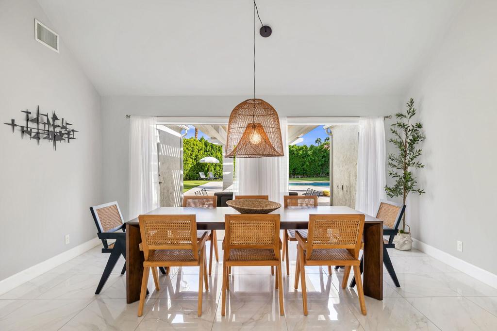 MLS #219138734DA image #14