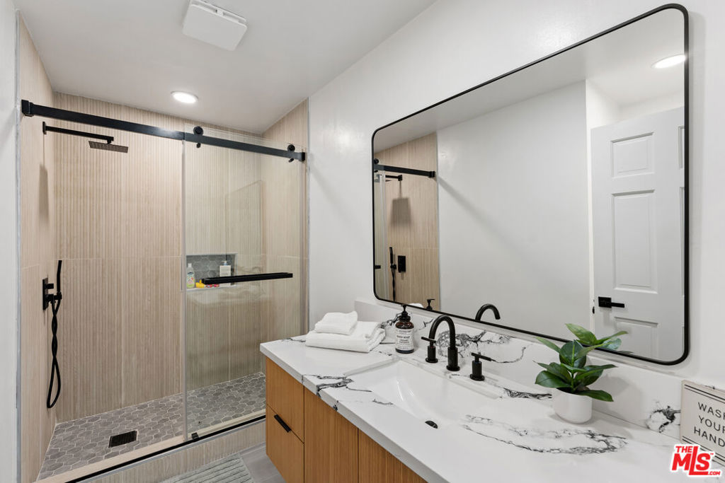 MLS #26841453 image #18