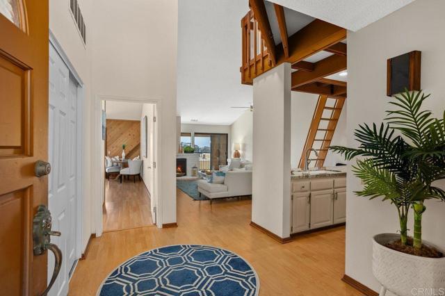 Detail Gallery Image 2 of 35 For 801 Kalpati Cir #B,  Carlsbad,  CA 92008 - 2 Beds | 2 Baths