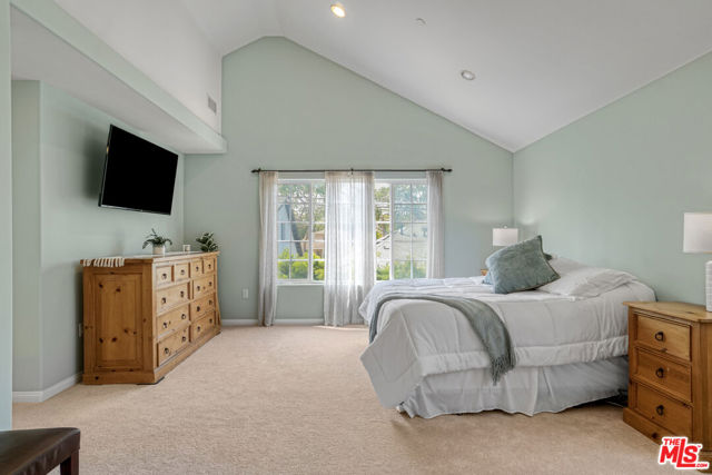10943 Barman Avenue, Culver City CA: https://media.crmls.org/mediaz/ed03a4c5-c580-4c6d-a88a-f071a53264b3.jpg