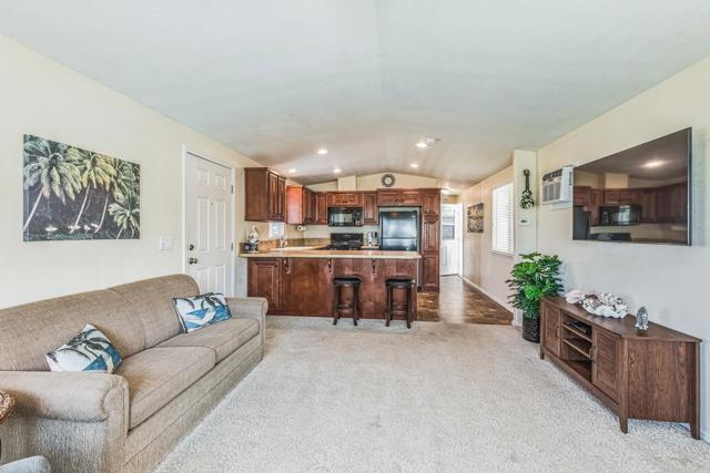 Detail Gallery Image 6 of 17 For 699 N Vulcan Ave, Encinitas,  CA 92024 - 1 Beds | 1 Baths