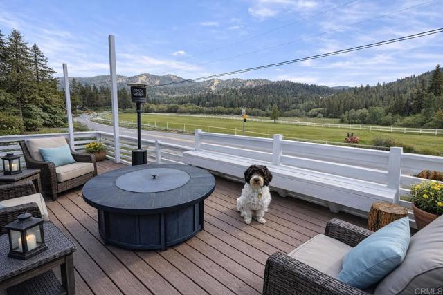 Detail Gallery Image 13 of 19 For 42988 Moonridge Rd, Big Bear Lake,  CA 92315 - 4 Beds | 2 Baths