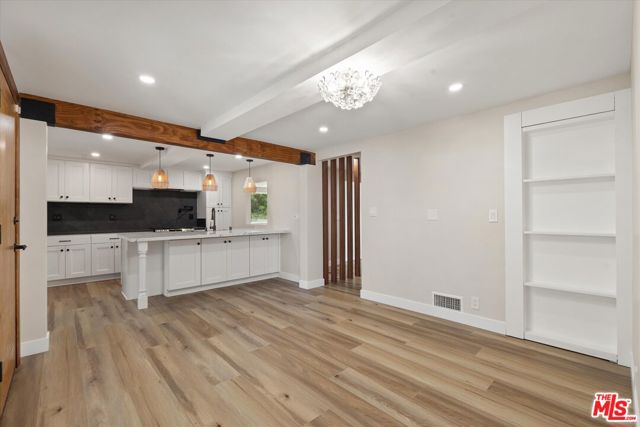 584 W 10th Street, San Pedro CA: https://media.crmls.org/mediaz/ed04e282-b731-4ff4-9367-8bc0996195a4.jpg