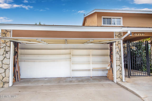 29451 Trailway Lane, Agoura Hills CA: https://media.crmls.org/mediaz/ed05ab12-ae9e-4429-89c8-441a3cf225c8.jpg