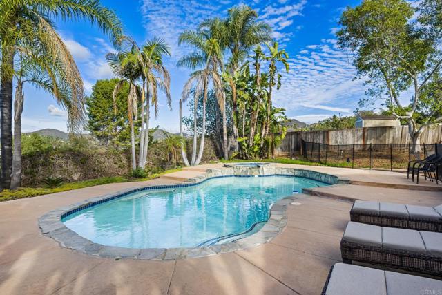 Detail Gallery Image 41 of 61 For 330 Skyline, Vista,  CA 92084 - 5 Beds | 4 Baths