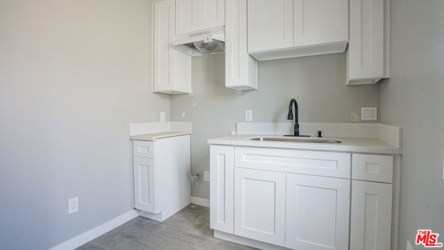 10412 S Figueroa Street, Los Angeles CA: https://media.crmls.org/mediaz/ed08643b-0295-4603-8e17-24f0a68d1a54.jpg
