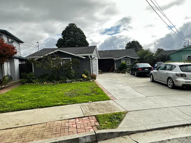 87 Beverly Drive, Watsonville CA: https://media.crmls.org/mediaz/ed091937-29c4-4b02-9c34-883ce2a2765b.jpg