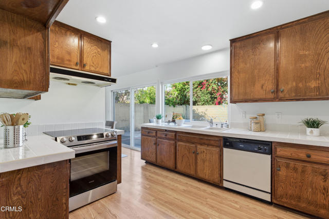 Detail Gallery Image 10 of 26 For 13151 Rose St, Cerritos,  CA 90703 - 3 Beds | 2 Baths