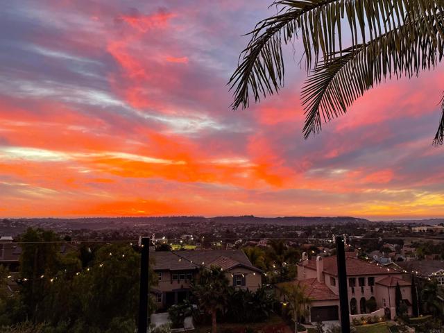 7661 Sitio Algodon, Carlsbad CA: https://media.crmls.org/mediaz/ed09b1ff-a5b4-493f-a7c9-b2a2d6bc39e6.jpg