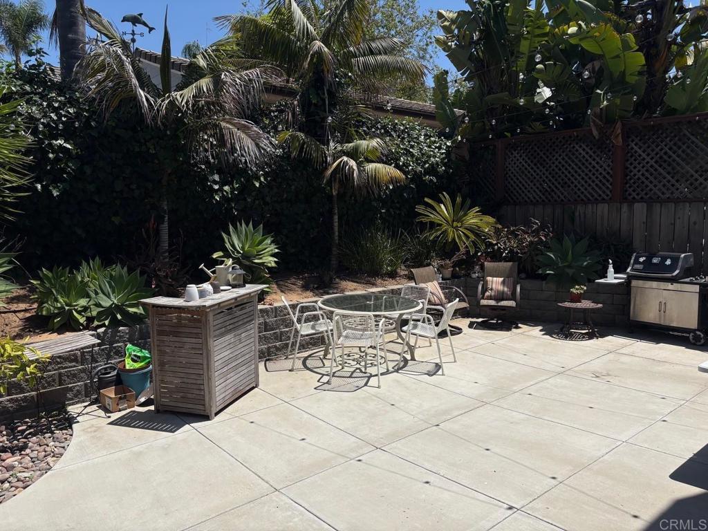165 Sanford Street - photo 11